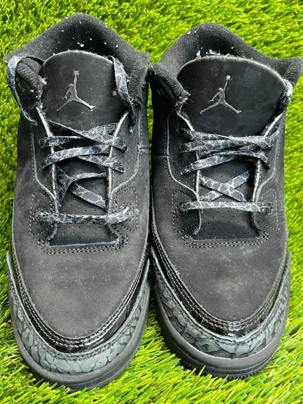 Nike Air Jordan 3 Retro Boys Size 3Y Triple Black Basketball Shoes Sneakers